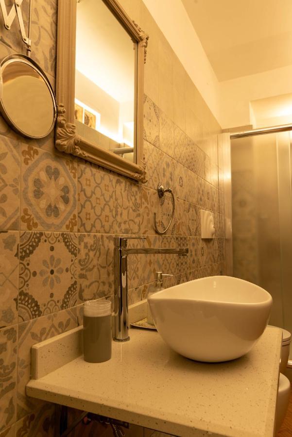 Cadelli Luxury Suite & Apartments Lecce Zewnętrze zdjęcie